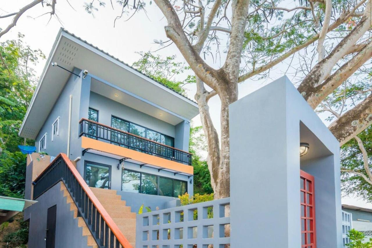 Koh Sirey Beachfront Pool Villa Phuket Exterior photo