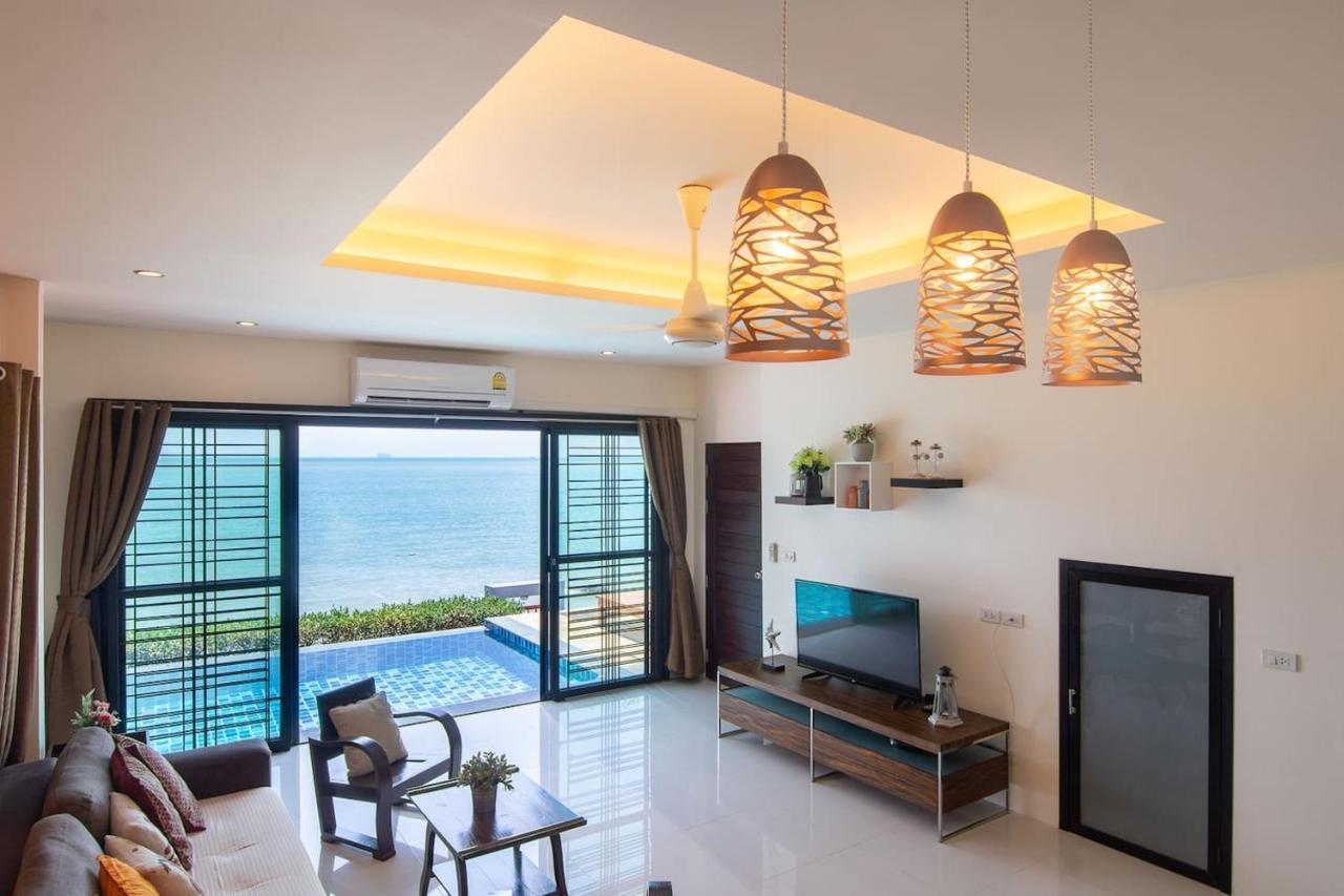 Koh Sirey Beachfront Pool Villa Phuket Exterior photo