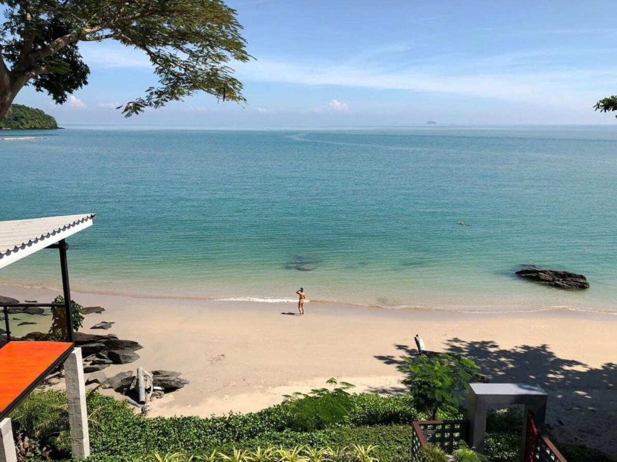 Koh Sirey Beachfront Pool Villa Phuket Exterior photo